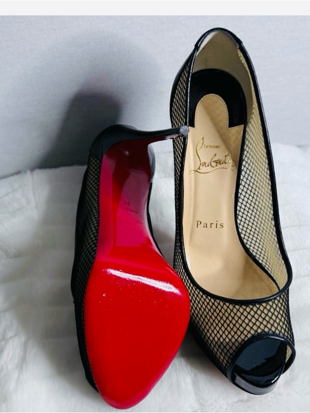 🛍️Christian Louboutin Authentic “Very Rete 120” Heels W/Box & Dust Cover